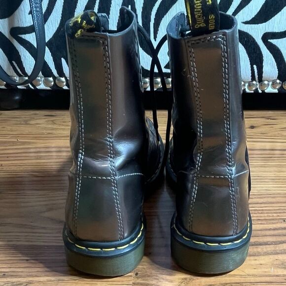 Dr. Martens Pascal Woman’s Metallic Gun mettle Combat Boots  Sz 11 Preowned - Picture 8 of 12